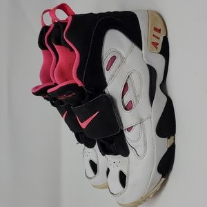 Girls Nike Air Diamond  Turf II  Sneakers Pink Black White Size 6.5Y